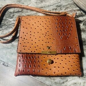 NON-BRANDED NEW LEATHER CROSSBODY BAG!